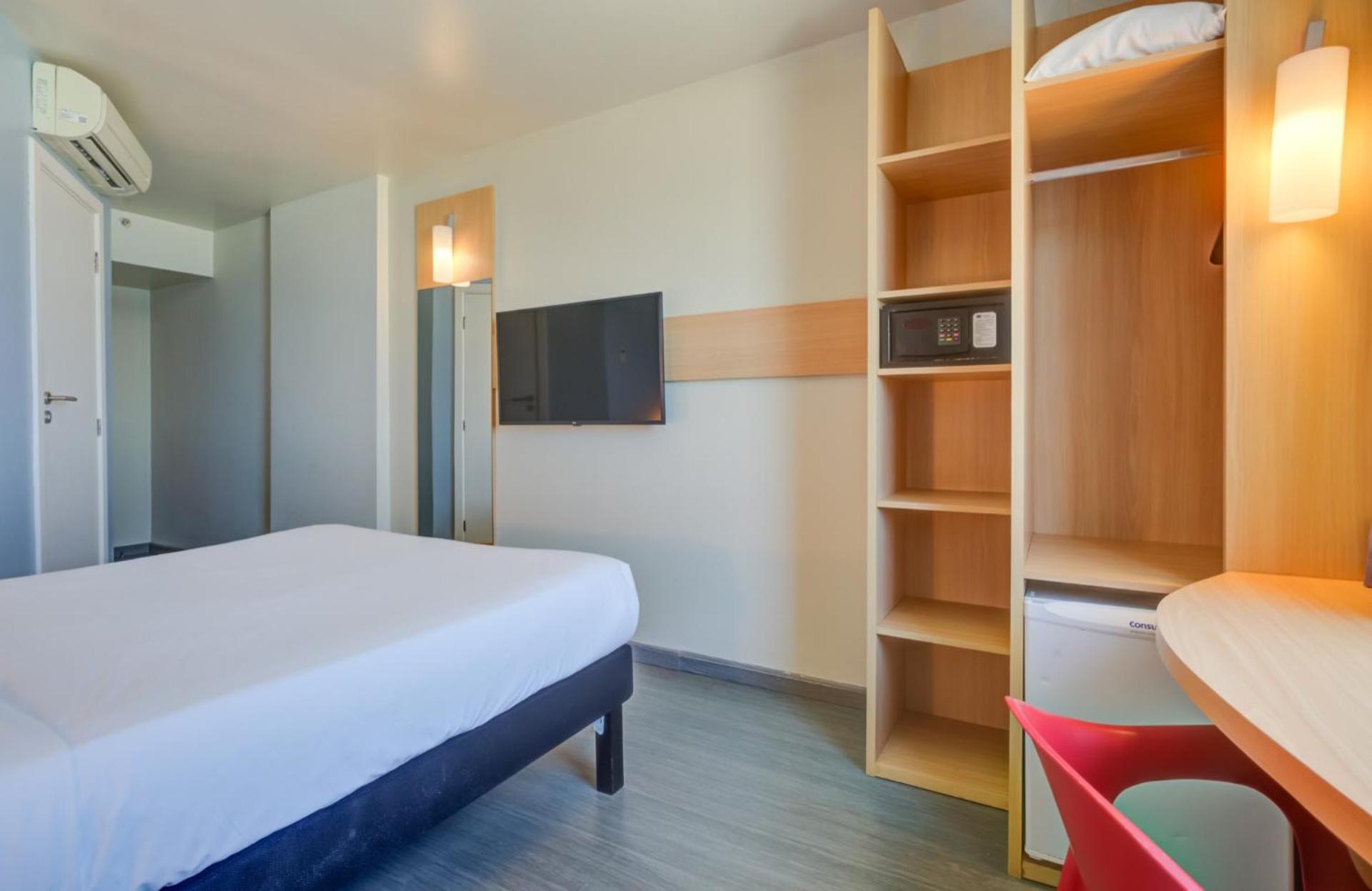 Hotel Ibis Rio De Janeiro Barra Da Tijuca Esterno foto
